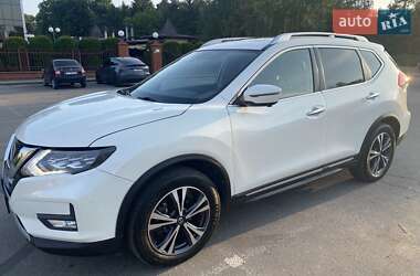 Позашляховик / Кросовер Nissan Rogue 2017 в Білій Церкві