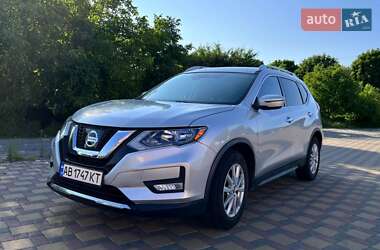 Позашляховик / Кросовер Nissan Rogue 2019 в Гайсину