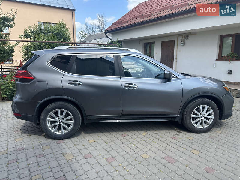 Позашляховик / Кросовер Nissan Rogue 2016 в Буську фото 6 Позашляховик / Кросовер Nissan Rogue 2016 в Буську