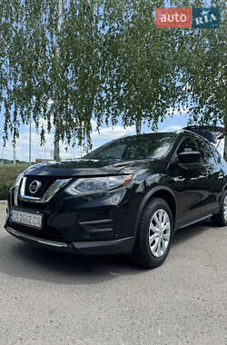 Внедорожник / Кроссовер Nissan Rogue 2016 в 