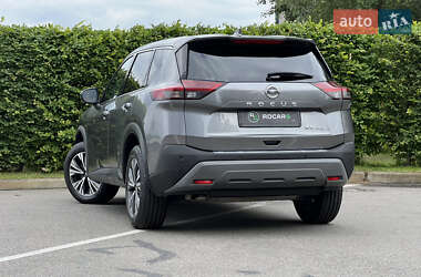 Внедорожник / Кроссовер Nissan Rogue 2020 в 