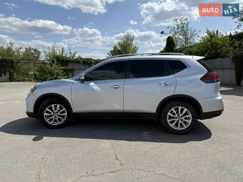 Внедорожник / Кроссовер Nissan Rogue 2018 в Запорожье фото 3 Внедорожник / Кроссовер Nissan Rogue 2018 в Запорожье