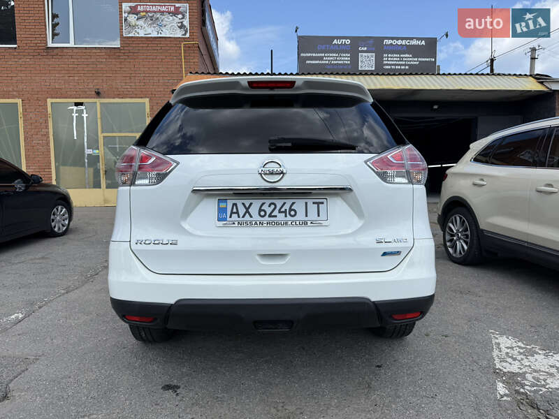 Позашляховик / Кросовер Nissan Rogue 2014 в Харкові