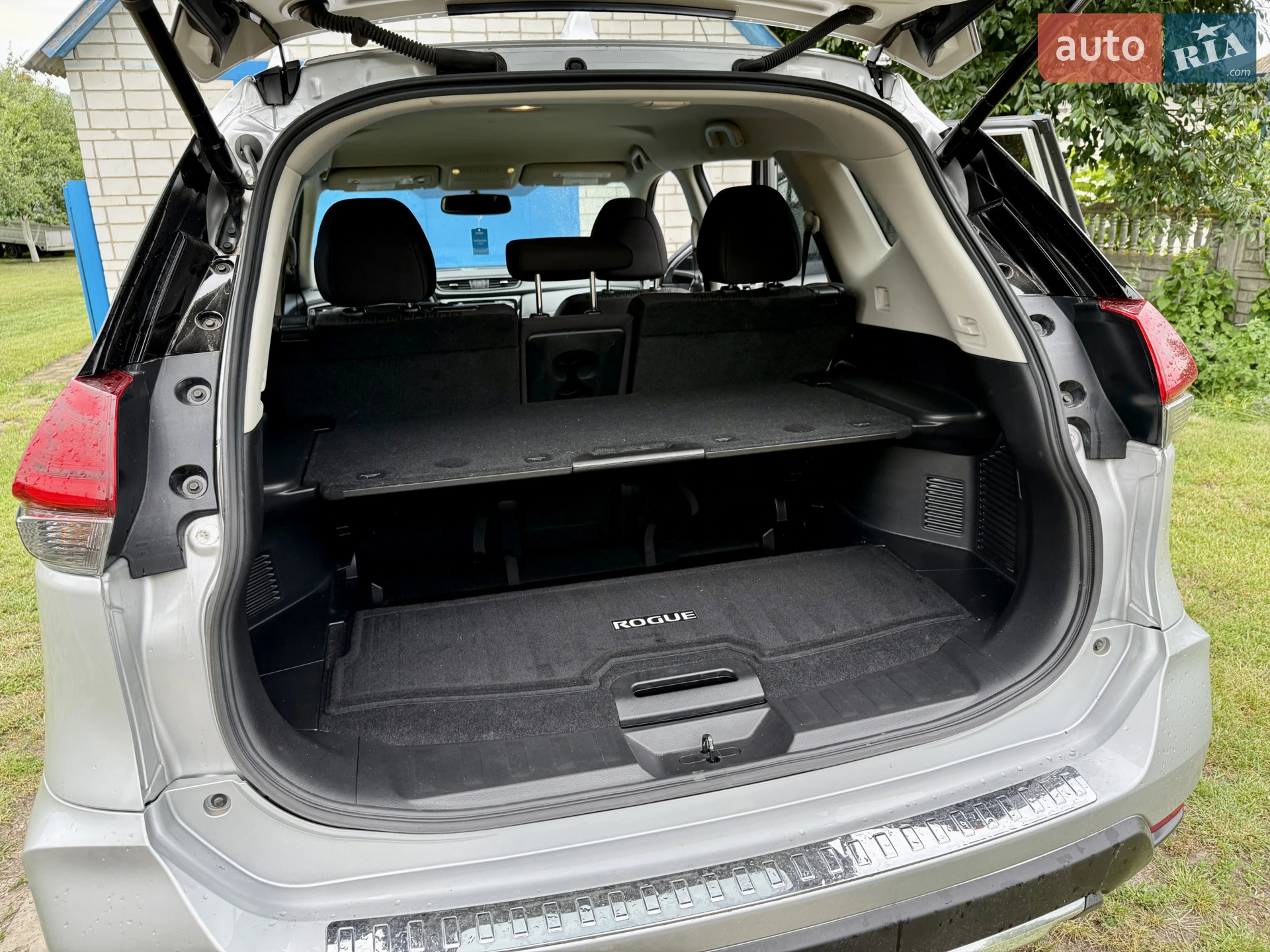 2017 Nissan Rogue - мініатюра 16