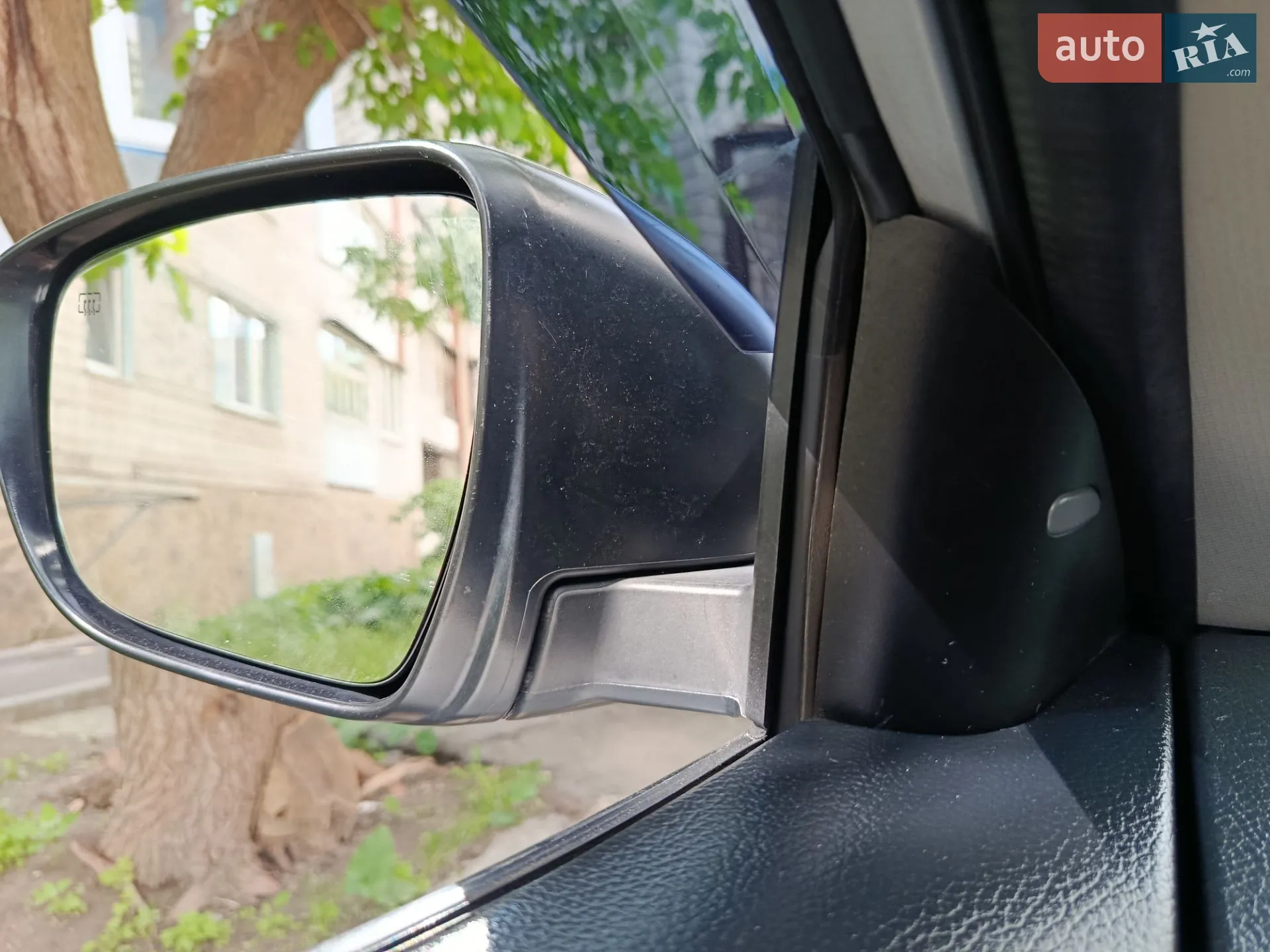 2016 Nissan Rogue - мініатюра 35