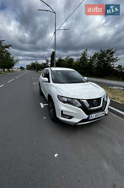 Позашляховик / Кросовер Nissan Rogue 2018 в Києві