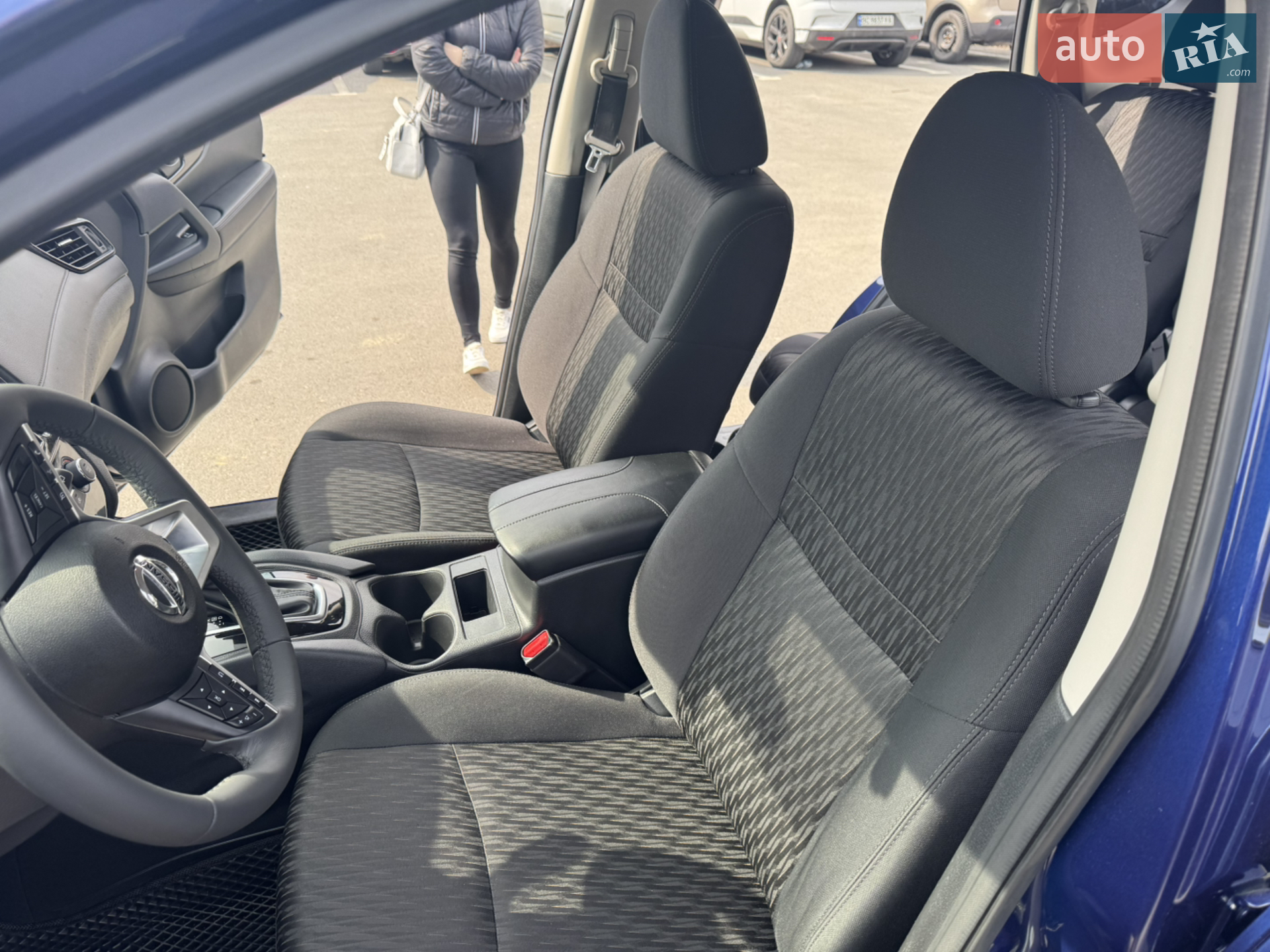 2020 Nissan Rogue - мініатюра 15