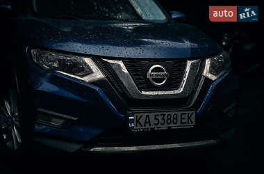 Внедорожник / Кроссовер Nissan Rogue 2017 в Виннице
