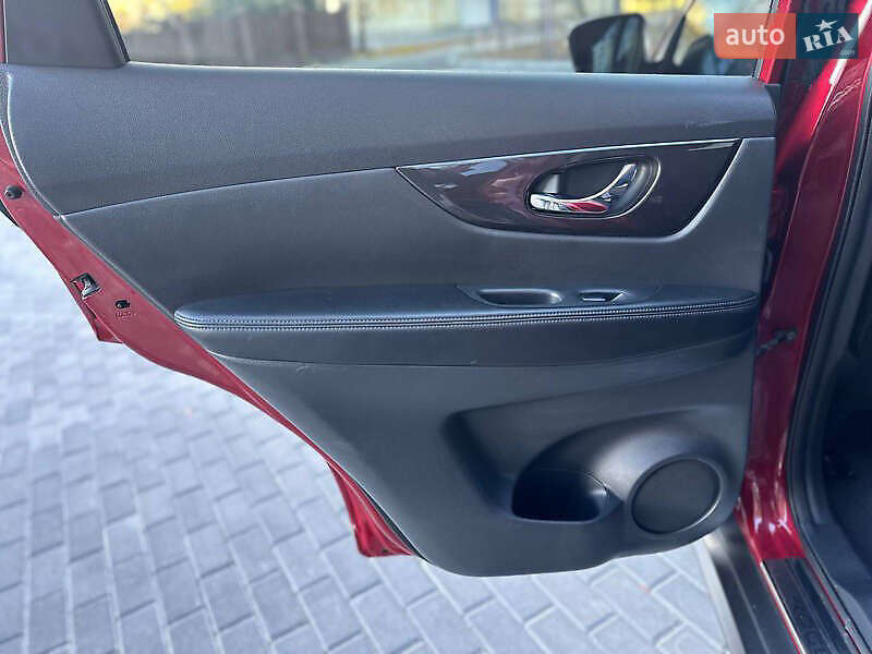 Внедорожник / Кроссовер Nissan Rogue 2018 в Киеве фото 15 Внедорожник / Кроссовер Nissan Rogue 2018 в Киеве