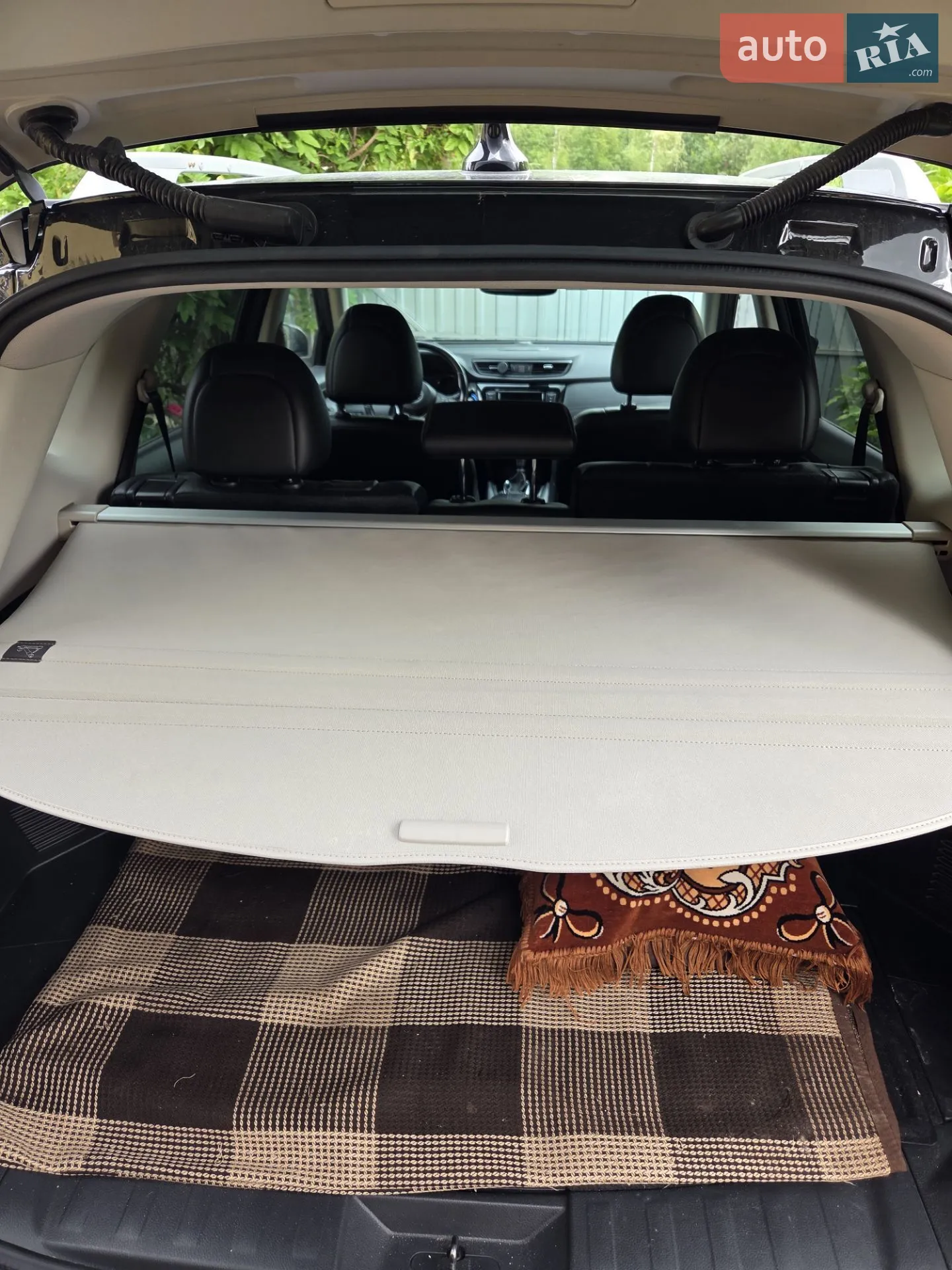 2018 Nissan Rogue - мініатюра 4