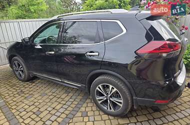 Внедорожник / Кроссовер Nissan Rogue 2018 в Ивано-Франковске