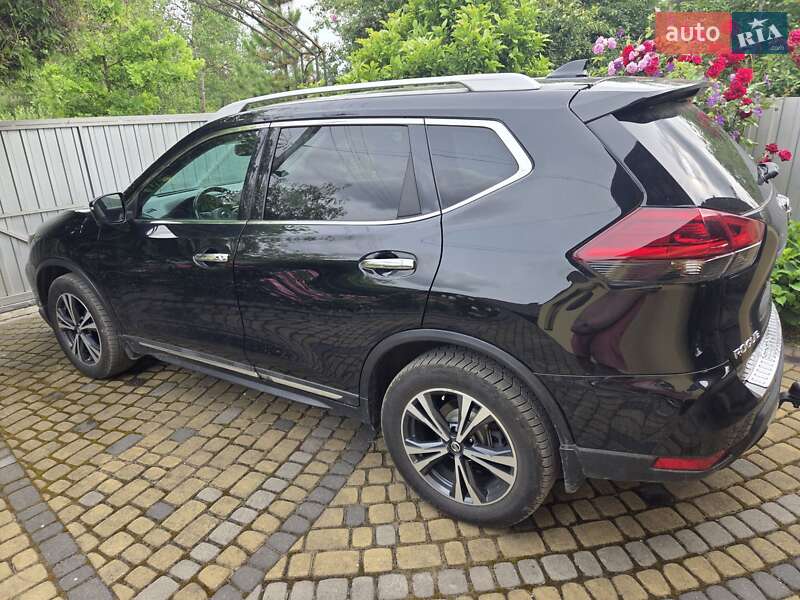 Nissan Rogue 2018