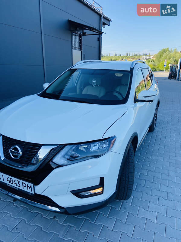 Позашляховик / Кросовер Nissan Rogue 2017 в Хмельницькому