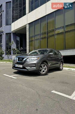 Позашляховик / Кросовер Nissan Rogue 2018 в Києві