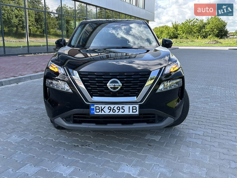 Позашляховик / Кросовер Nissan Rogue 2020 в Рівному