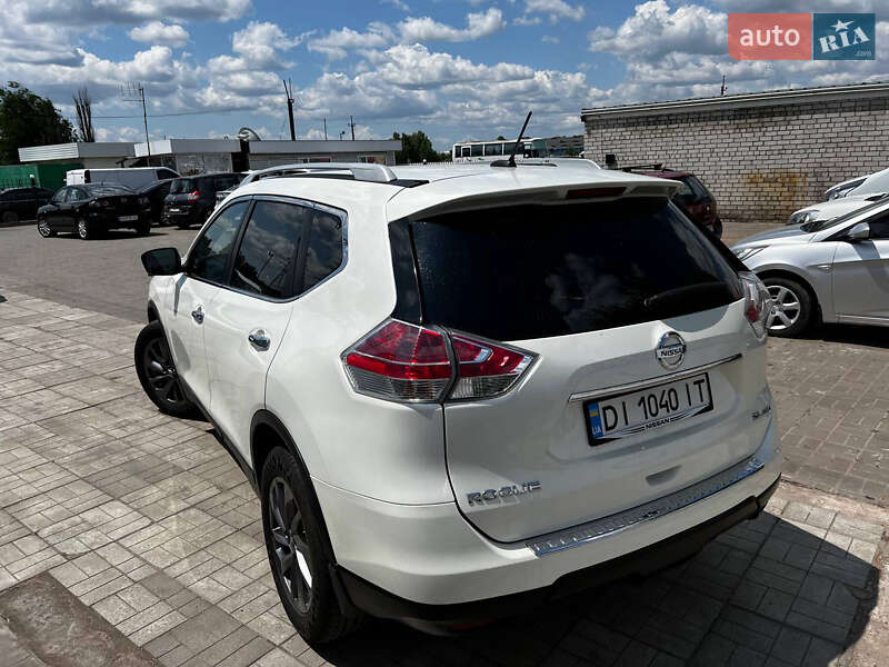 Внедорожник / Кроссовер Nissan Rogue 2016 в Днепре