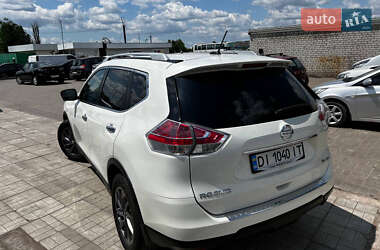 Внедорожник / Кроссовер Nissan Rogue 2016 в 
