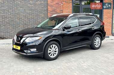 Внедорожник / Кроссовер Nissan Rogue 2018 в Кременчуге
