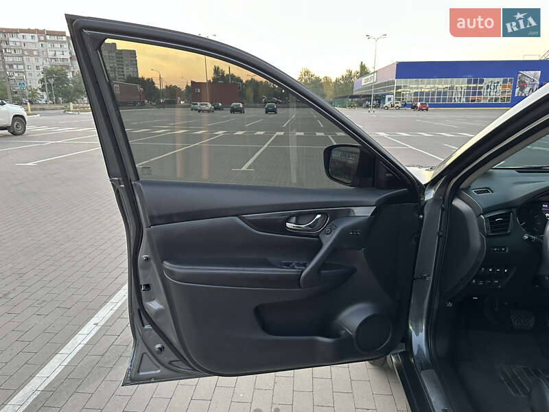 Внедорожник / Кроссовер Nissan Rogue 2019 в Виннице