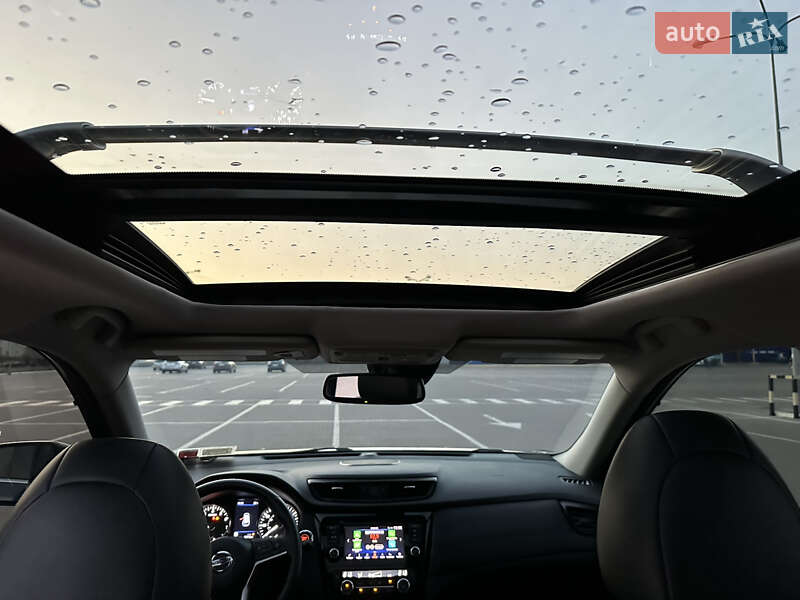 Внедорожник / Кроссовер Nissan Rogue 2019 в Виннице