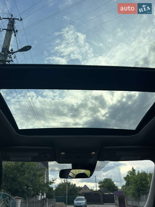 Позашляховик / Кросовер Nissan Rogue 2020 в Рокитному