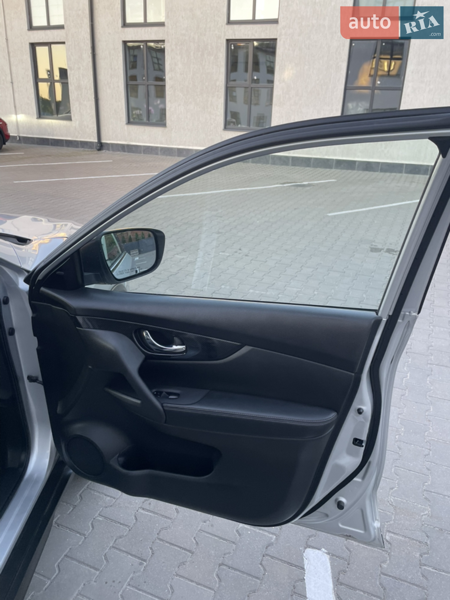 2018 Nissan Rogue - мініатюра 21