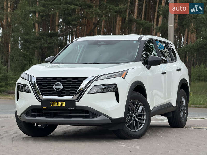 Nissan Rogue 2023