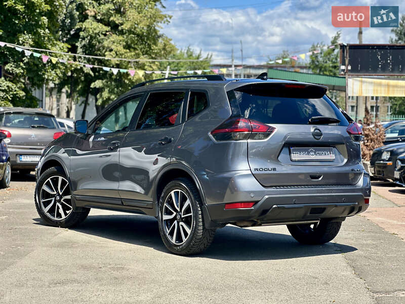Позашляховик / Кросовер Nissan Rogue 2018 в Києві