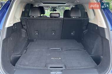 Позашляховик / Кросовер Nissan Rogue 2020 в 
