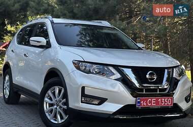 Позашляховик / Кросовер Nissan Rogue 2017 в Дрогобичі
