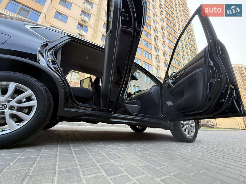 Внедорожник / Кроссовер Nissan Rogue 2019 в Одессе