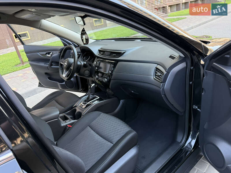 Внедорожник / Кроссовер Nissan Rogue 2019 в Одессе