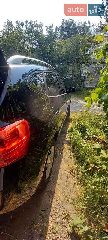 Позашляховик / Кросовер Nissan Rogue 2014 в Подільську