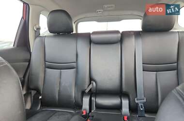 Внедорожник / Кроссовер Nissan Rogue 2019 в 