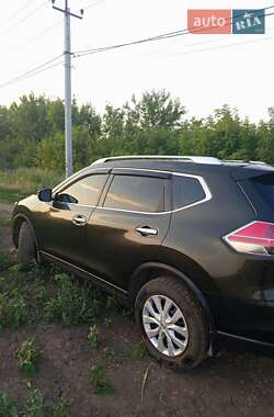 Внедорожник / Кроссовер Nissan Rogue 2014 в 