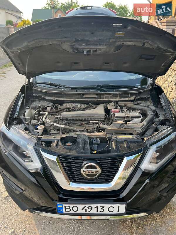 Позашляховик / Кросовер Nissan Rogue 2019 в Підволочиську