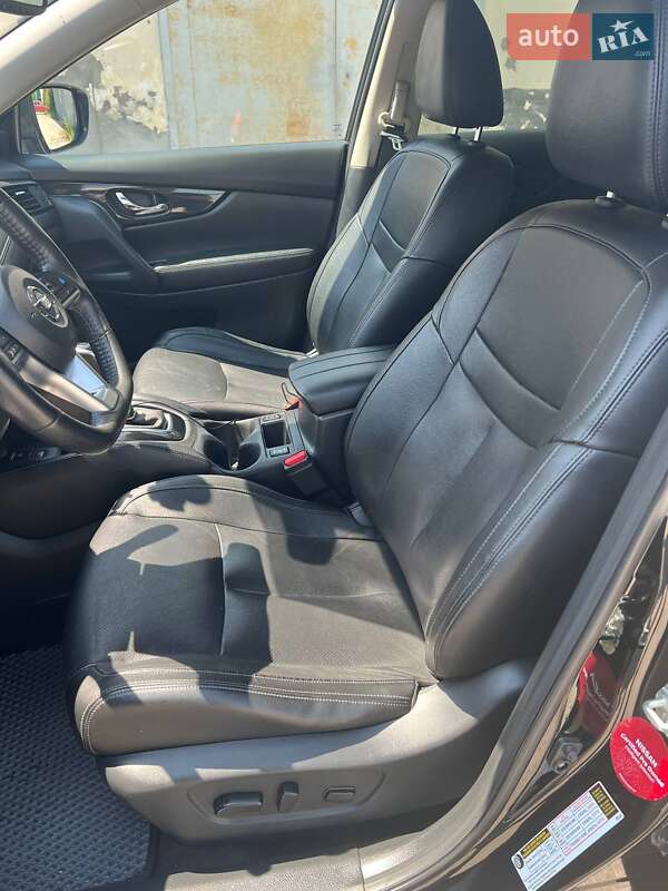 Позашляховик / Кросовер Nissan Rogue 2019 в Підволочиську