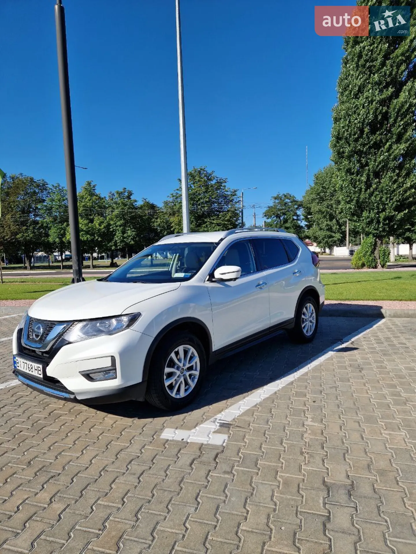 2018 Nissan Rogue - мініатюра 9