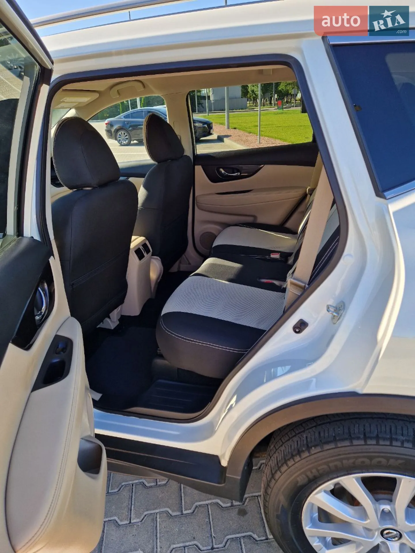 2018 Nissan Rogue - мініатюра 27