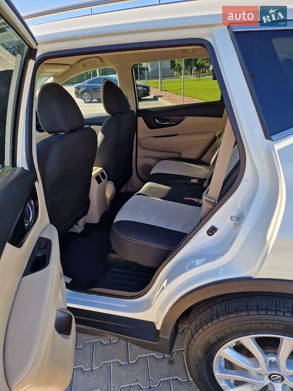 Позашляховик / Кросовер Nissan Rogue 2018 в Кременчуці