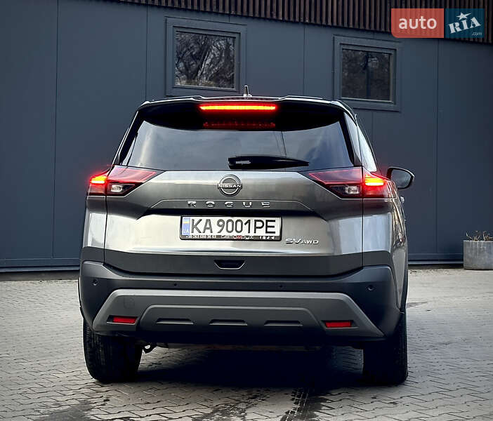 Внедорожник / Кроссовер Nissan Rogue 2023 в Хмельницком