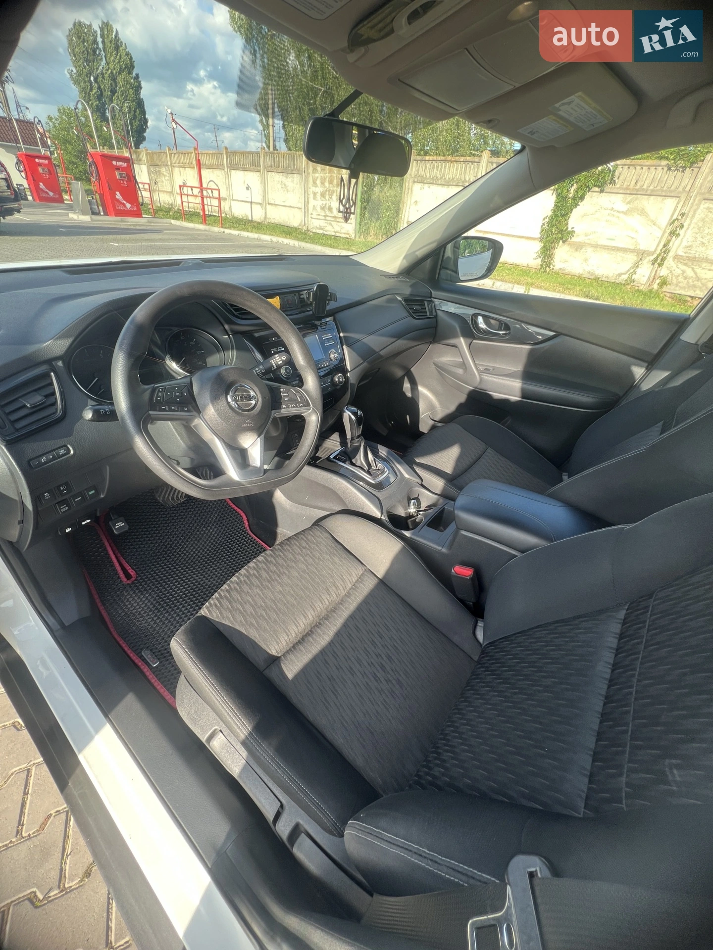 2017 Nissan Rogue - мініатюра 12