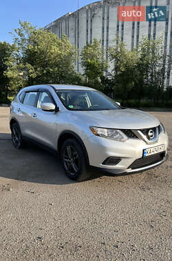 Позашляховик / Кросовер Nissan Rogue 2015 в Харкові