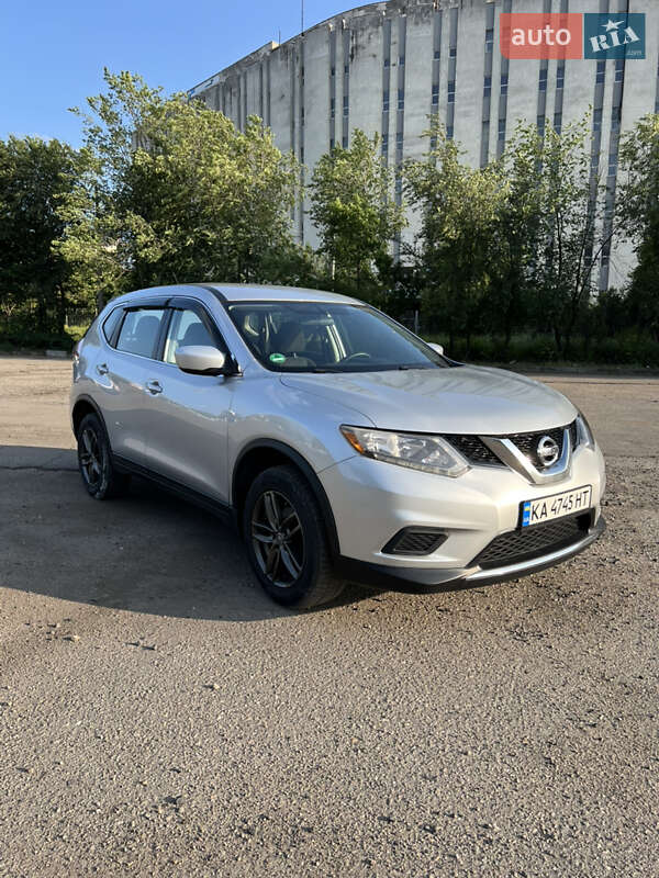 Nissan Rogue 2015