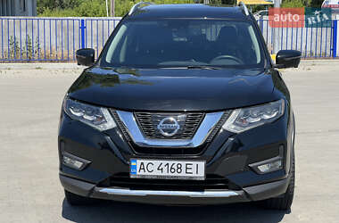 Позашляховик / Кросовер Nissan Rogue 2017 в Ковелі
