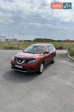 Внедорожник / Кроссовер Nissan Rogue 2016 в Виннице