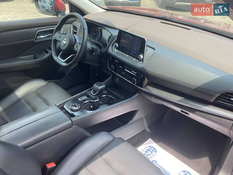 Внедорожник / Кроссовер Nissan Rogue 2021 в Виннице