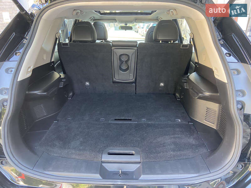 Внедорожник / Кроссовер Nissan Rogue 2016 в Одессе фото 16 Внедорожник / Кроссовер Nissan Rogue 2016 в Одессе