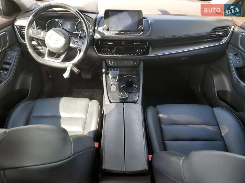 Внедорожник / Кроссовер Nissan Rogue 2021 в Ровно