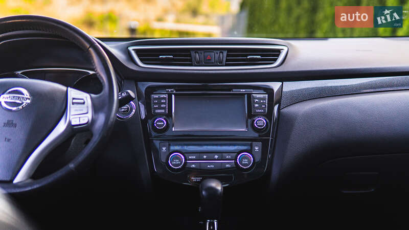 Позашляховик / Кросовер Nissan Rogue 2014 в Львові фото 23 Позашляховик / Кросовер Nissan Rogue 2014 в Львові